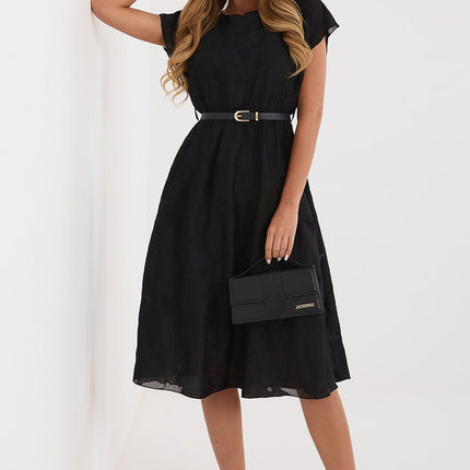 Rue Paris Elegant Cocktail Dress with Flattering Fit & Sleeveless Desi