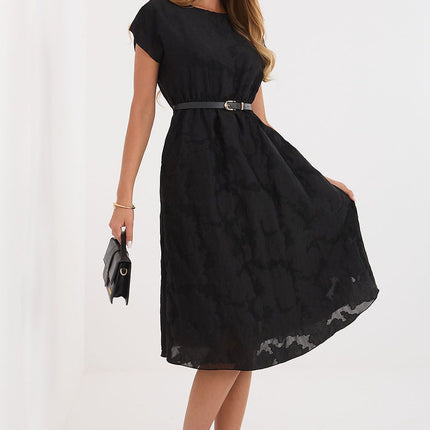 Rue Paris Elegant Cocktail Dress with Flattering Fit & Sleeveless Desi