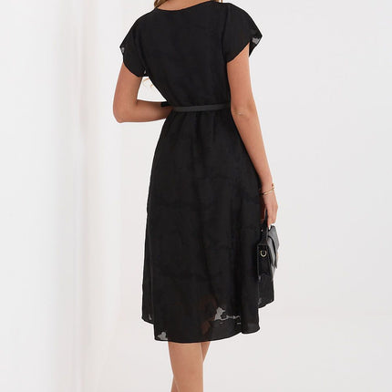 Rue Paris Elegant Cocktail Dress with Flattering Fit & Sleeveless Desi