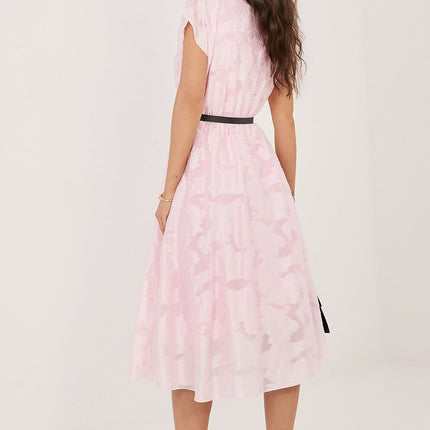 Rue Paris Elegant Cocktail Dress with Flattering Fit & Sleeveless Desi