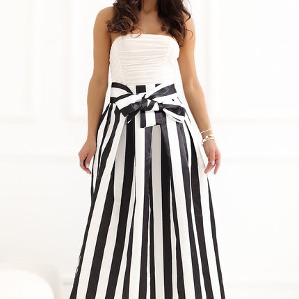 Factory Price Women's Professional A-Line Skirt with Pockets, Knee-Len