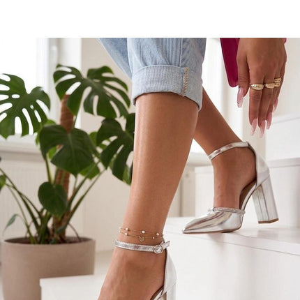 Solea Professional Block Heel Pumps with Cushioned Insole & Classic De