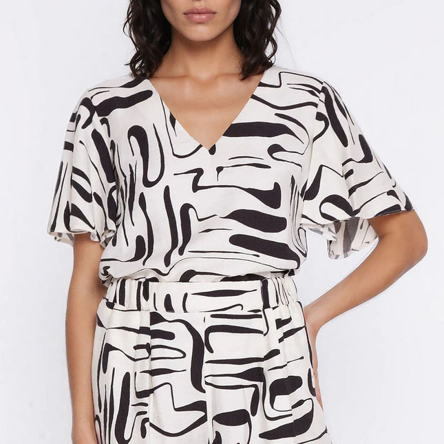 Nife Professional Blouse - Elegant Design with Comfortable Fit