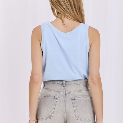 Relevance Top - Professional Style with Breathable Fabric and Tailored