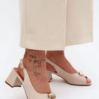 beige