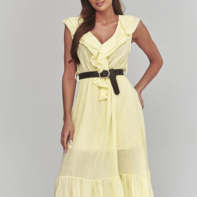 Makadamia Professional Daydress with Elegant Design and Comfortable Fi