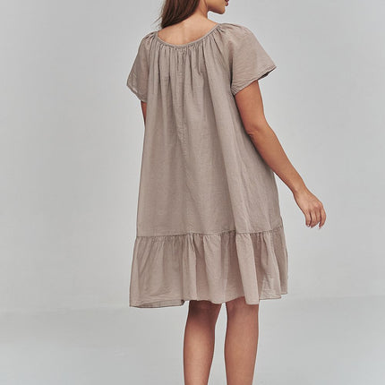 Makadamia Professional Daydress with Elegant Design and Comfortable Fi