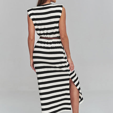 Makadamia Professional Daydress with Elegant Design and Comfortable Fi