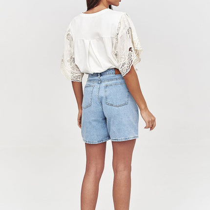 Makadamia Women's Denim Shorts with High Waist and Frayed Hem
