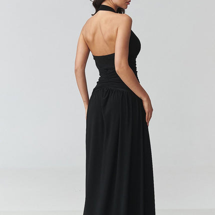 Makadamia Elegant Long Dress with Sleeveless Design and Pockets