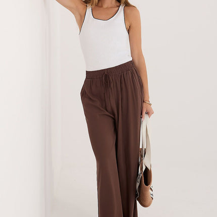 Rue Paris Professional Top with Breathable Fabric and Sleek Design