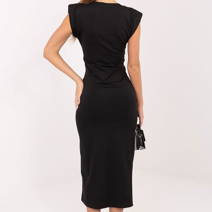 Rue Paris Elegant Cocktail Dress with Sleeveless Design and A-Line Fit