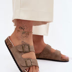 beige