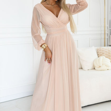 Numoco Elegant Long Dress with Sleeveless Design and Flattering Fit