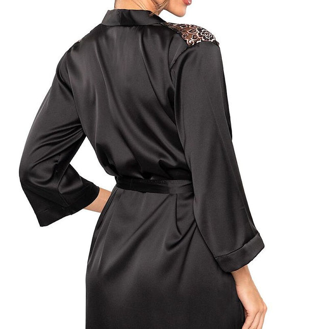 Short bathrobe