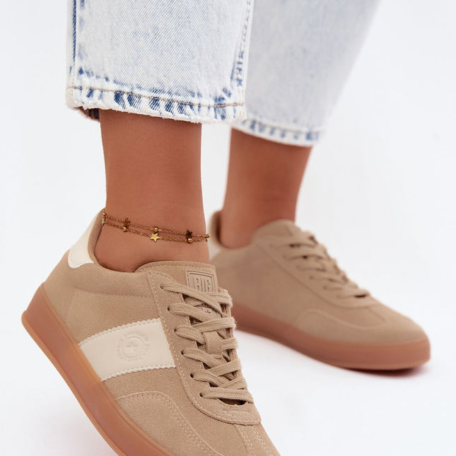Step in Style Professional Sport Shoes with Breathable Mesh and Cushio