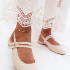 beige