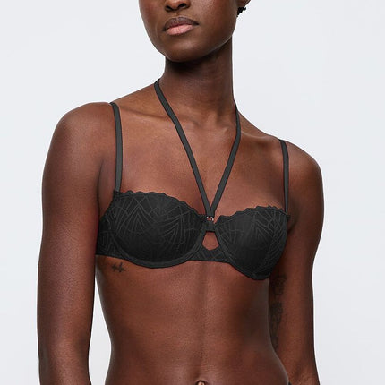 Braceless bra model 229131 Triumph 