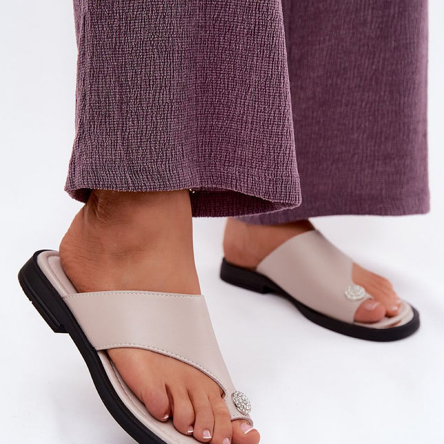 Step in Style Japanese Flip-Flops - Comfortable, Lightweight Design