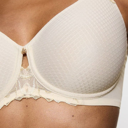  Padded bra model 229322 Triumph 