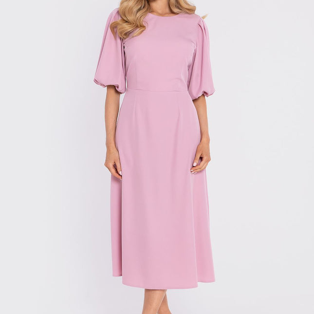 Moe Elegant Cocktail Dress with Sleeveless Design and Flattering Fit
