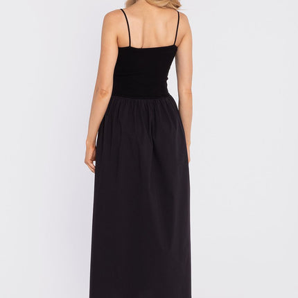 Moe Professional Daydress with Elegant Design and Comfortable Fit