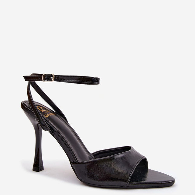 Step in Style Women's Heel Sandals - Comfortable & Elegant Design