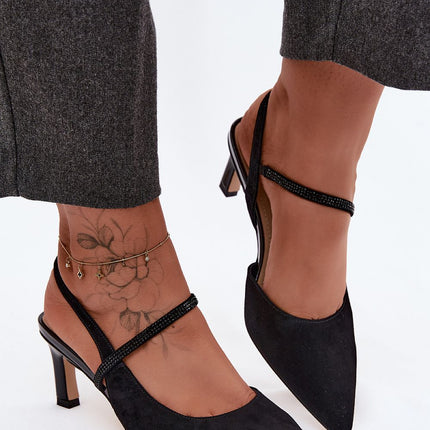 Step in Style Women's Heel Sandals - Comfortable Fit & Elegant Design