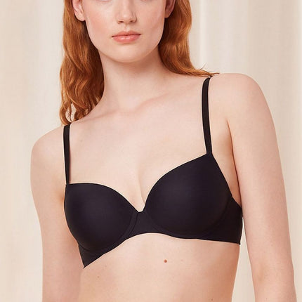  Padded bra model 229996 Triumph 