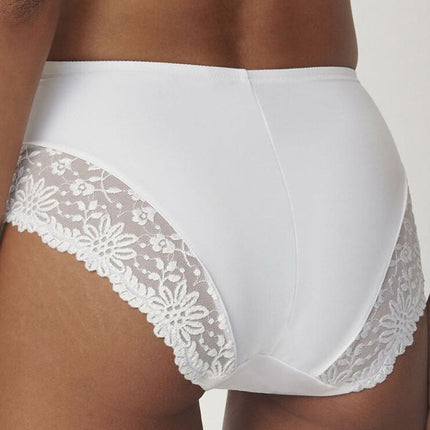  Panties model 230016 Triumph 