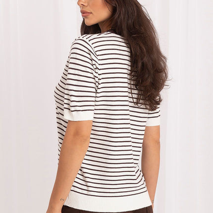 Short sleeve sweater