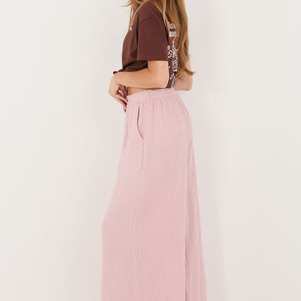 Women trousers