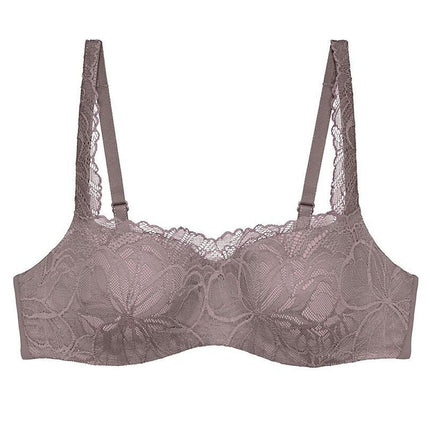  Braceless bra model 230224 Triumph 