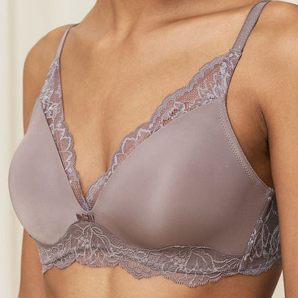 Padded bra model 230248 Triumph 