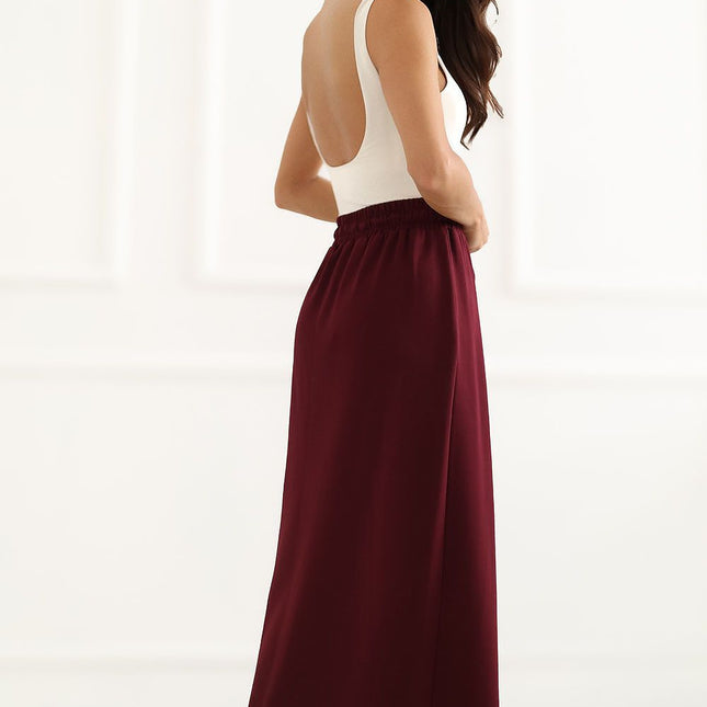 Lakerta Professional Women's Skirt - Elegant Design & Comfortable Fit