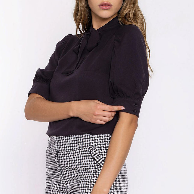 Nife Professional Blouse with Elegant Design and Comfortable Fit