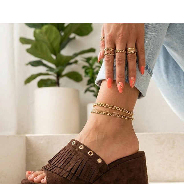 Solea Buskin - Durable Leather Upper & Slip-Resistant Sole