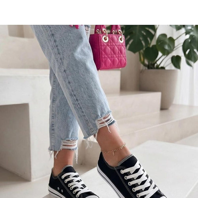 Solea Professional Sneakers - Comfortable, Lightweight Design
