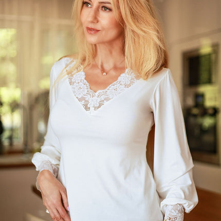  Blouse model 230807 Mirale 