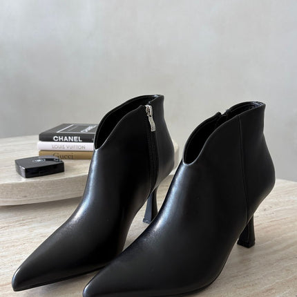  Heel boots model 230930 Step in style 