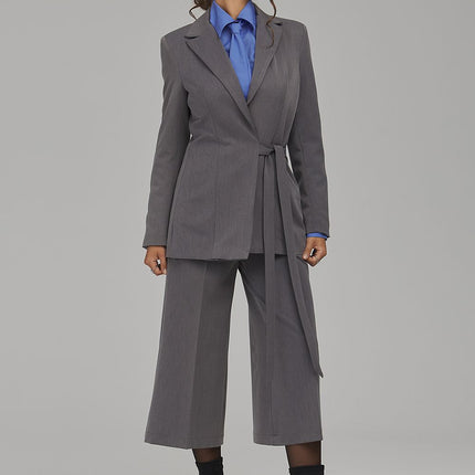 Nife Professional Women's Jacket with Tailored Fit and Water-Resistant