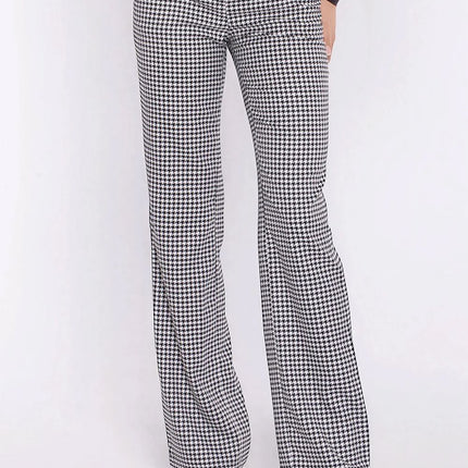  Women trousers model 231674 Nife 