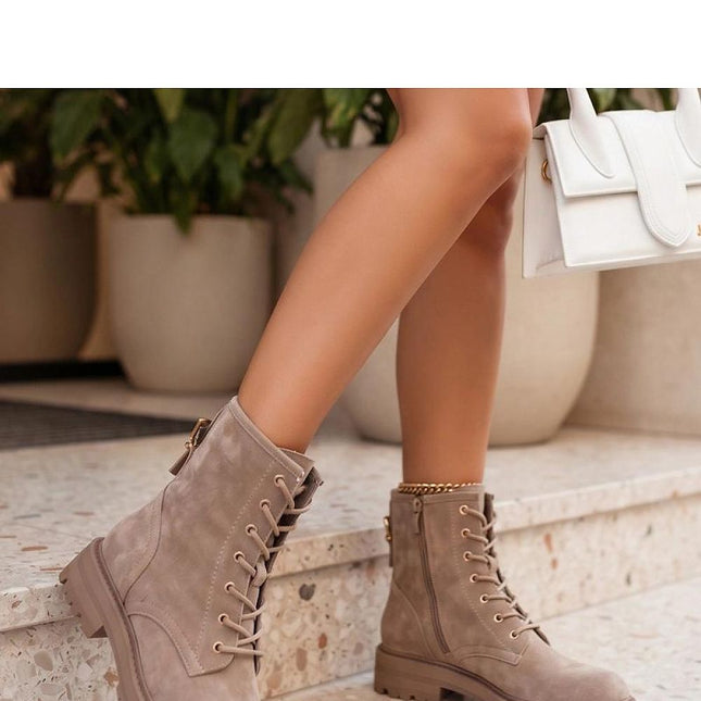 Solea Professional Trapper Shoes - Durable, Slip-Resistant Design