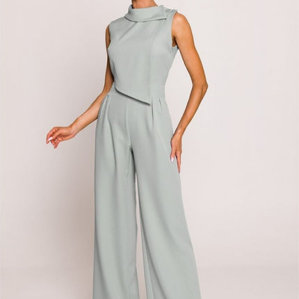 Chic Wide-Leg Jumpsuit with Stylish Roll-Up Collar and Unique Accents - Très Elite