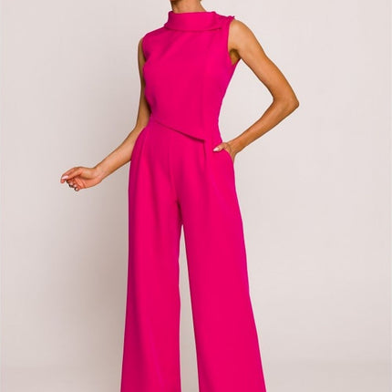 Chic Wide-Leg Jumpsuit with Stylish Roll-Up Collar and Unique Accents - Très Elite