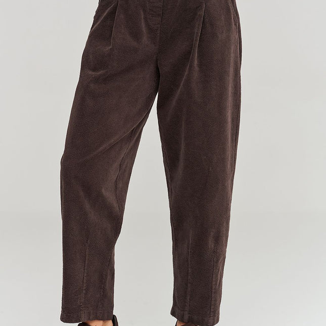  corduroy trousers model 232016 Makadamia 