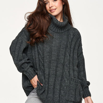 Makadamia Professional Turtleneck - Soft, Stretchy Fabric, Elegant Fit