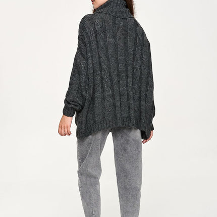 Makadamia Professional Turtleneck - Soft, Stretchy Fabric, Elegant Fit