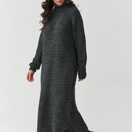 Makadamia Professional Daydress with Elegant Design and Comfortable Fi