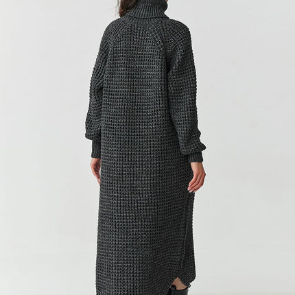 Makadamia Professional Daydress with Elegant Design and Comfortable Fi